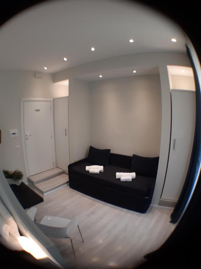 Little Rose Lodge Rome Bagian luar foto